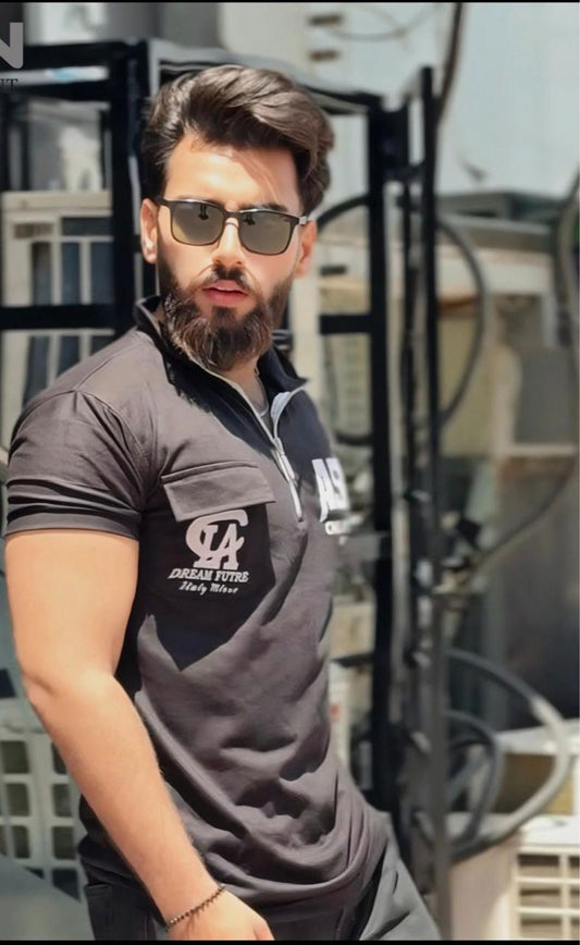 Casual Zipped Polo Pocket Style With Back Print